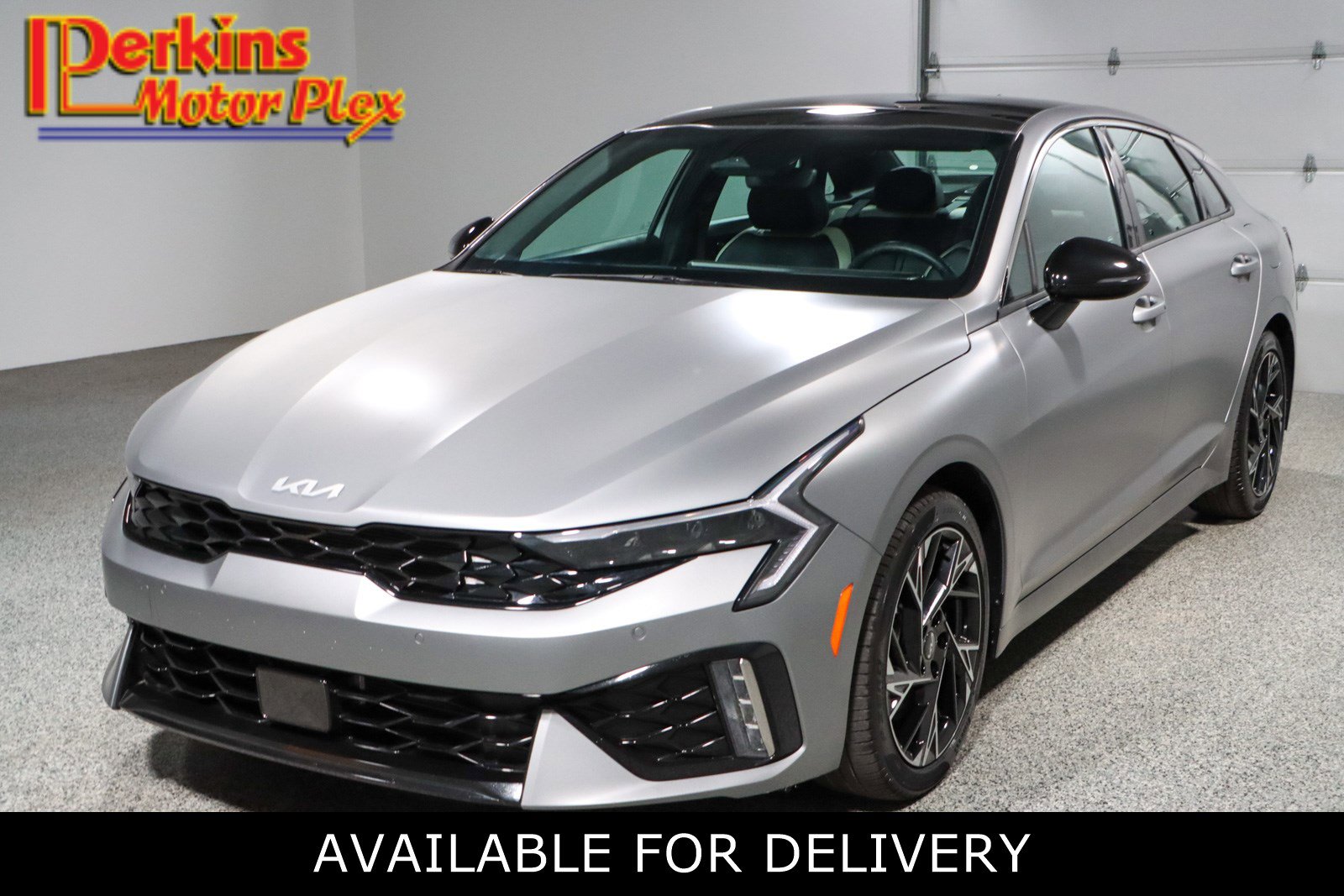 Used 2025 Kia K5 GT-Line w/ GT-Line Premium Package AWD/4WD image 1