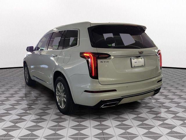 Certified 2023 Cadillac XT6 Luxury FWD image 4