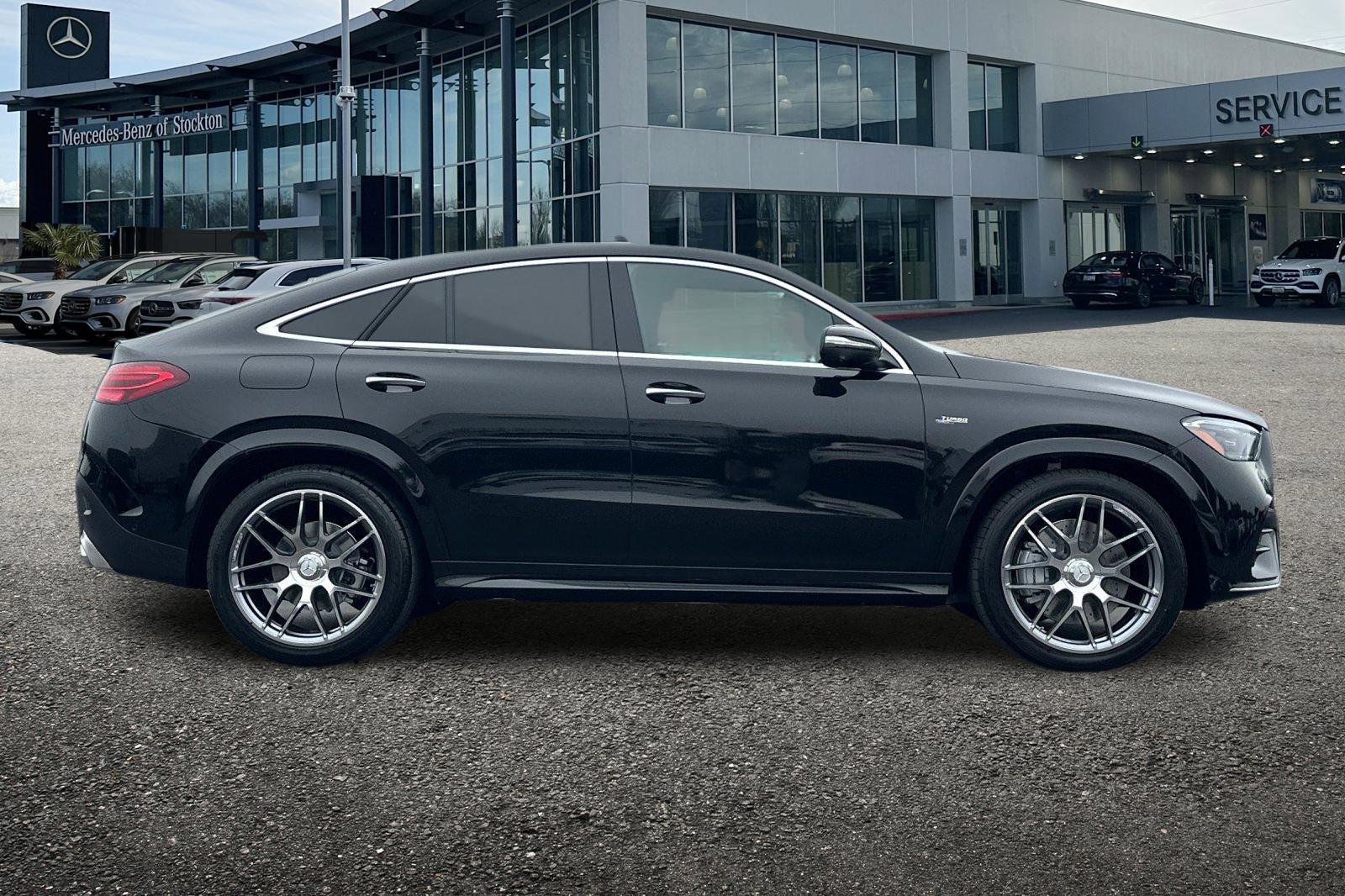 New 2026 Mercedes-Benz GLE 53 AMG 4MATIC Coupe image 3