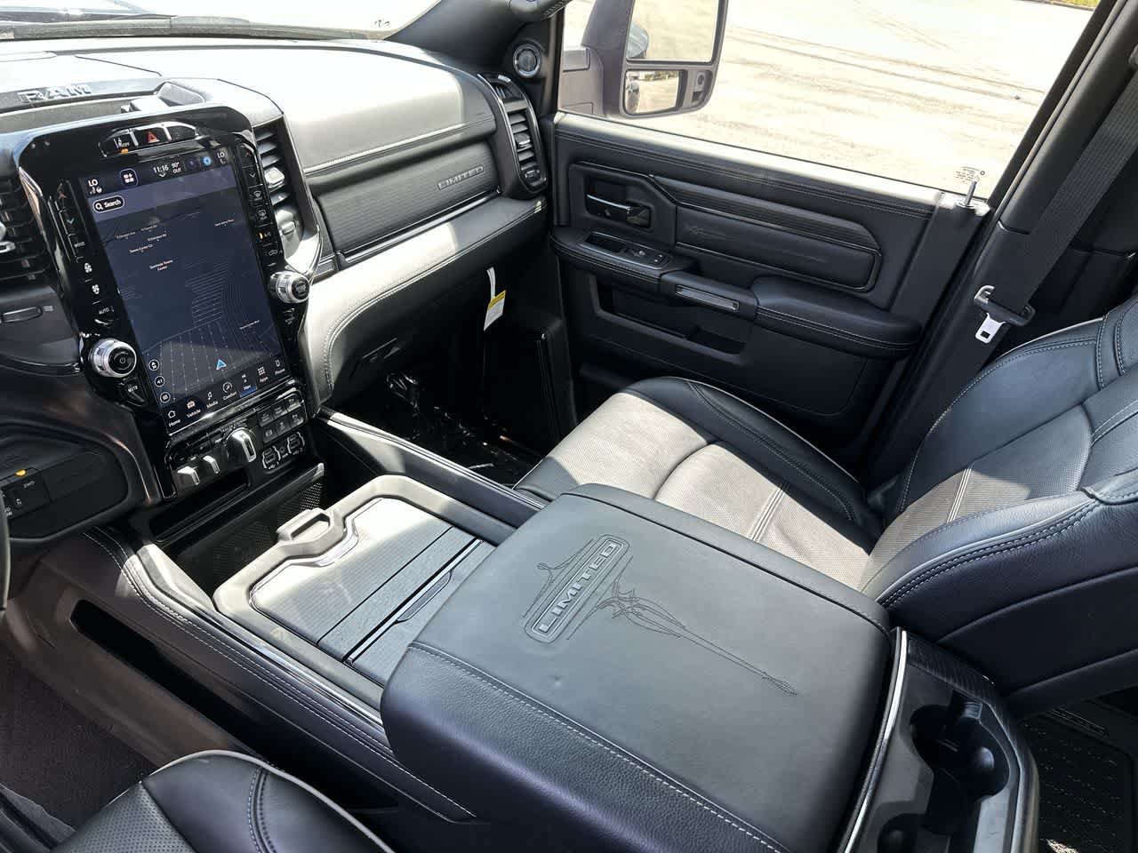 Certified 2024 RAM 3500 Limited AWD/4WD image 24