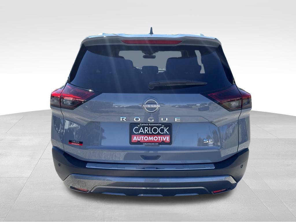 Used 2023 Nissan Rogue SL FWD image 7