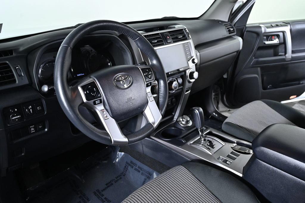 Used 2023 Toyota 4Runner SR5 AWD/4WD image 13