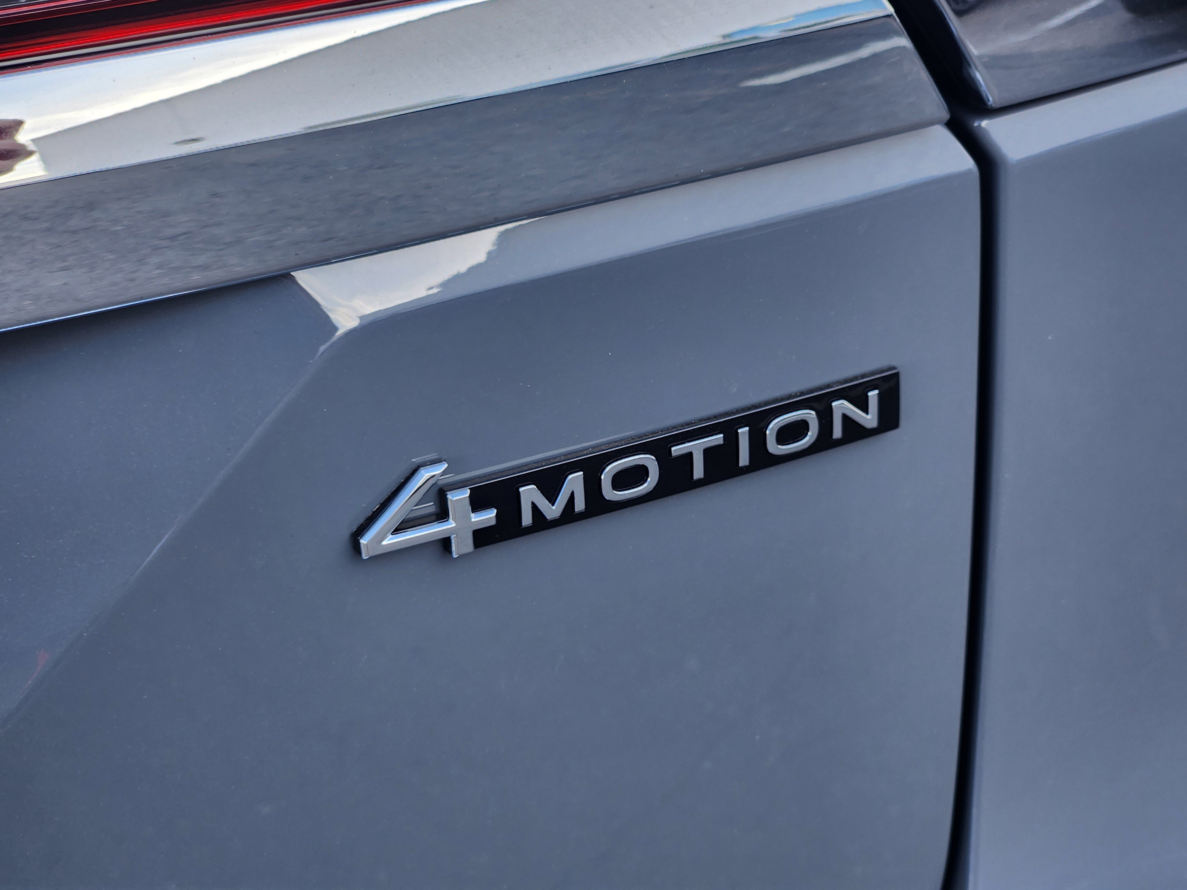 New 2026 Volkswagen Atlas SEL image 24