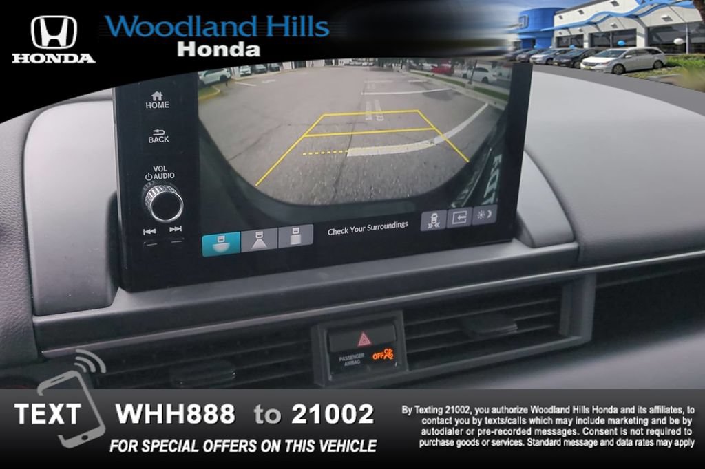 Used 2025 Honda Pilot Touring image 16