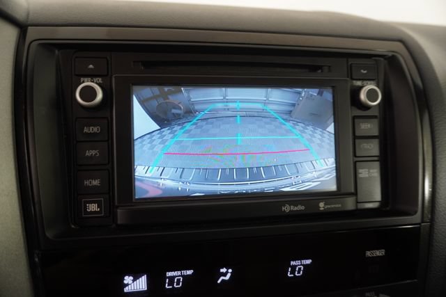 Used 2015 Toyota Sequoia Platinum RWD image 28