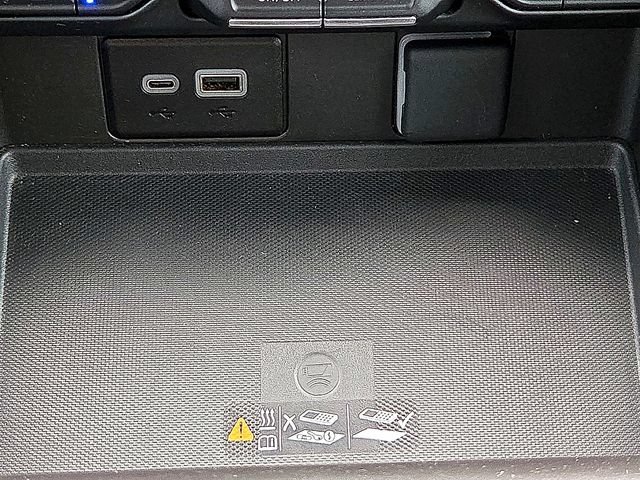 Certified 2024 GMC Yukon AT4 AWD/4WD image 20