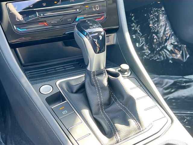 New 2025 Volkswagen Jetta SE image 16