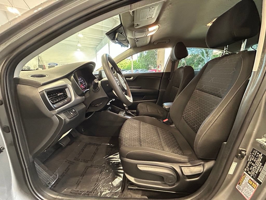 Used 2021 Kia Rio S w/ Technology Package FWD image 11