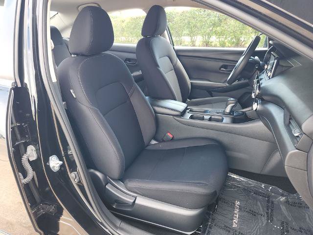Certified 2025 Nissan Sentra S FWD image 16