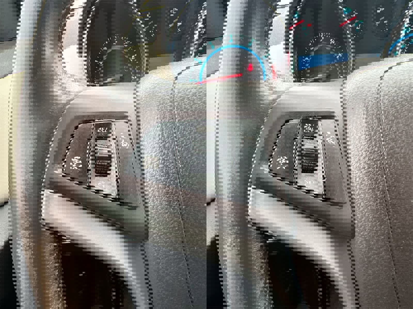 Used 2011 Chevrolet Cruze LTZ image 23