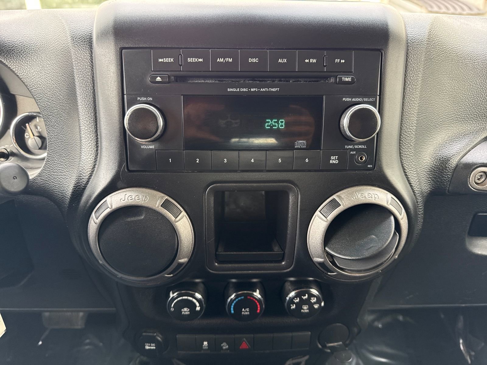 Used 2017 Jeep Wrangler Unlimited Sport w/ Max Tow Package image 20