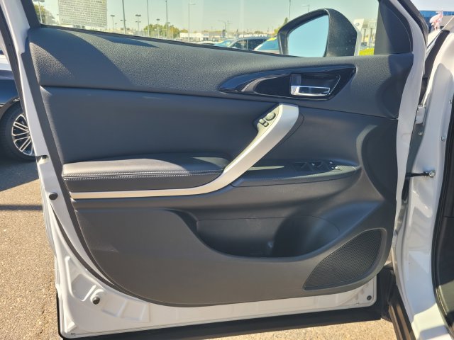 Used 2025 Mitsubishi Eclipse Cross SE AWD/4WD image 18