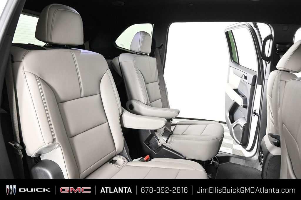 New 2026 GMC Acadia Elevation w/ Elevation Premium Package FWD image 20