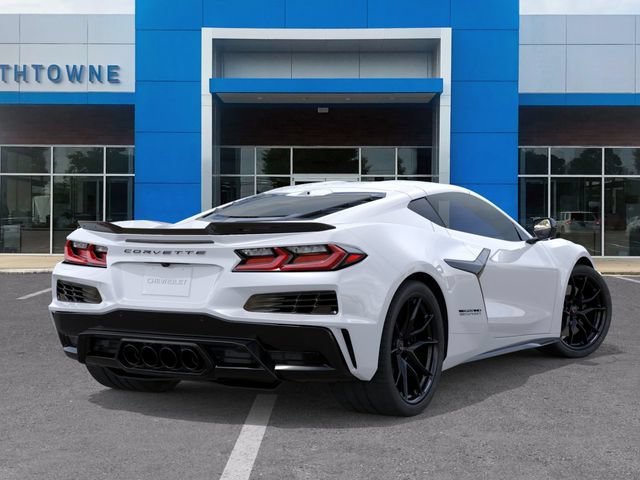 New 2027 Chevrolet Corvette Grand Sport RWD image 4