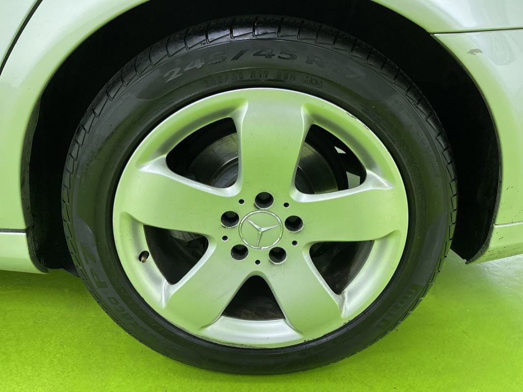 Used 2006 Mercedes-Benz E 500 4MATIC Sedan image 15