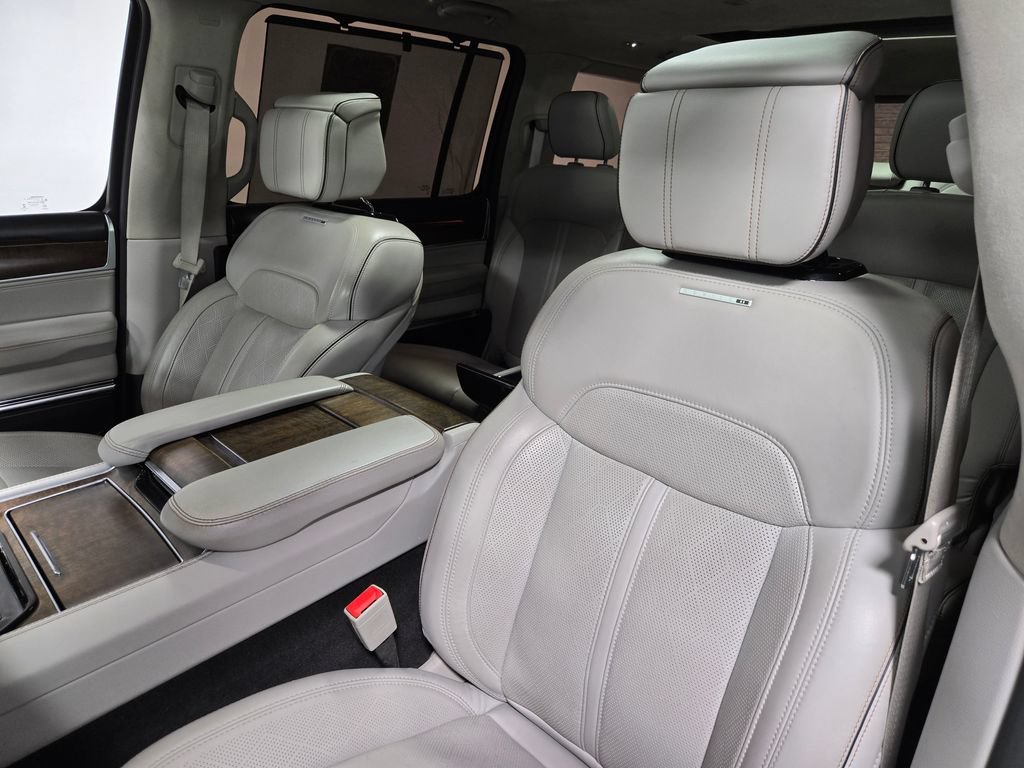 Used 2022 Jeep Grand Wagoneer Series II w/ Premium Group II AWD/4WD image 12
