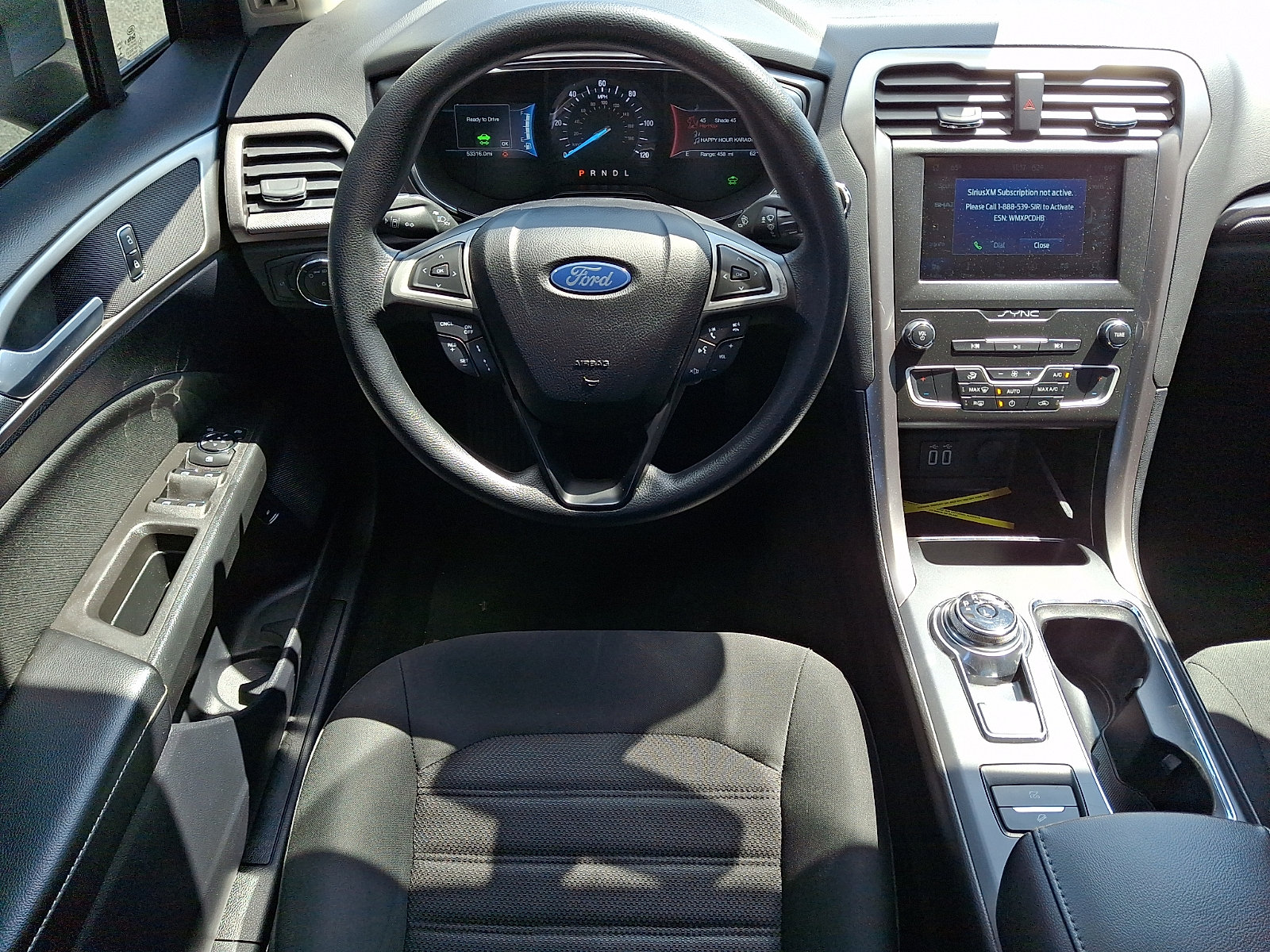 Used 2020 Ford Fusion SE FWD image 14