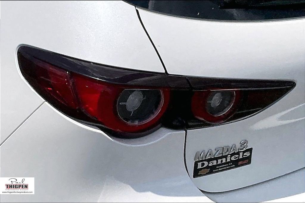 Used 2023 MAZDA MAZDA3 s FWD image 29