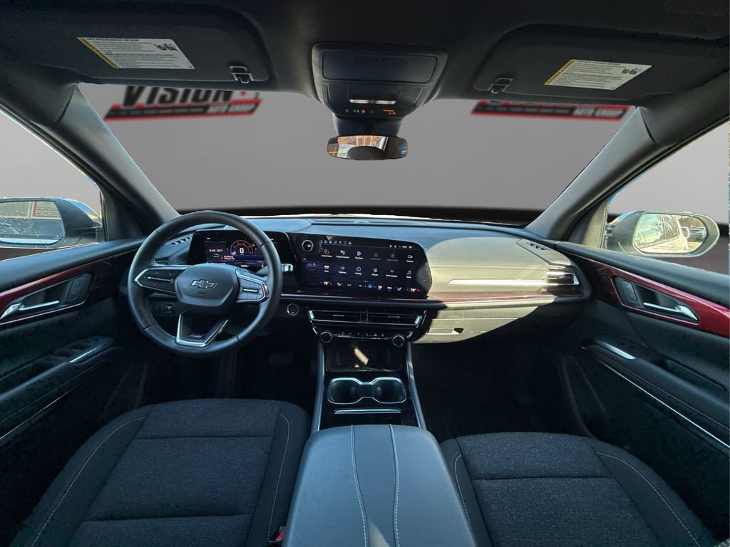 Used 2024 Chevrolet Traverse Z71 image 26