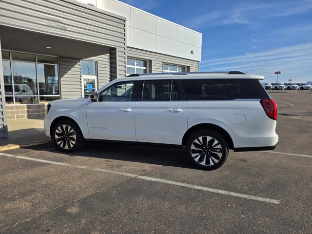 New 2025 Ford Expedition Max Platinum w/ Driver's Package image 5