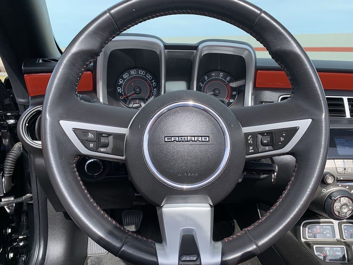 Used 2011 Chevrolet Camaro SS w/ RS Package image 15