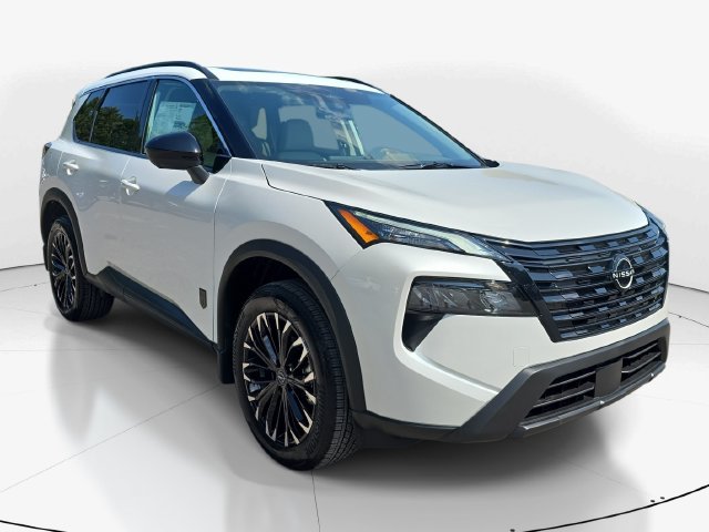 New 2026 Nissan Rogue Dark Armor FWD image 3
