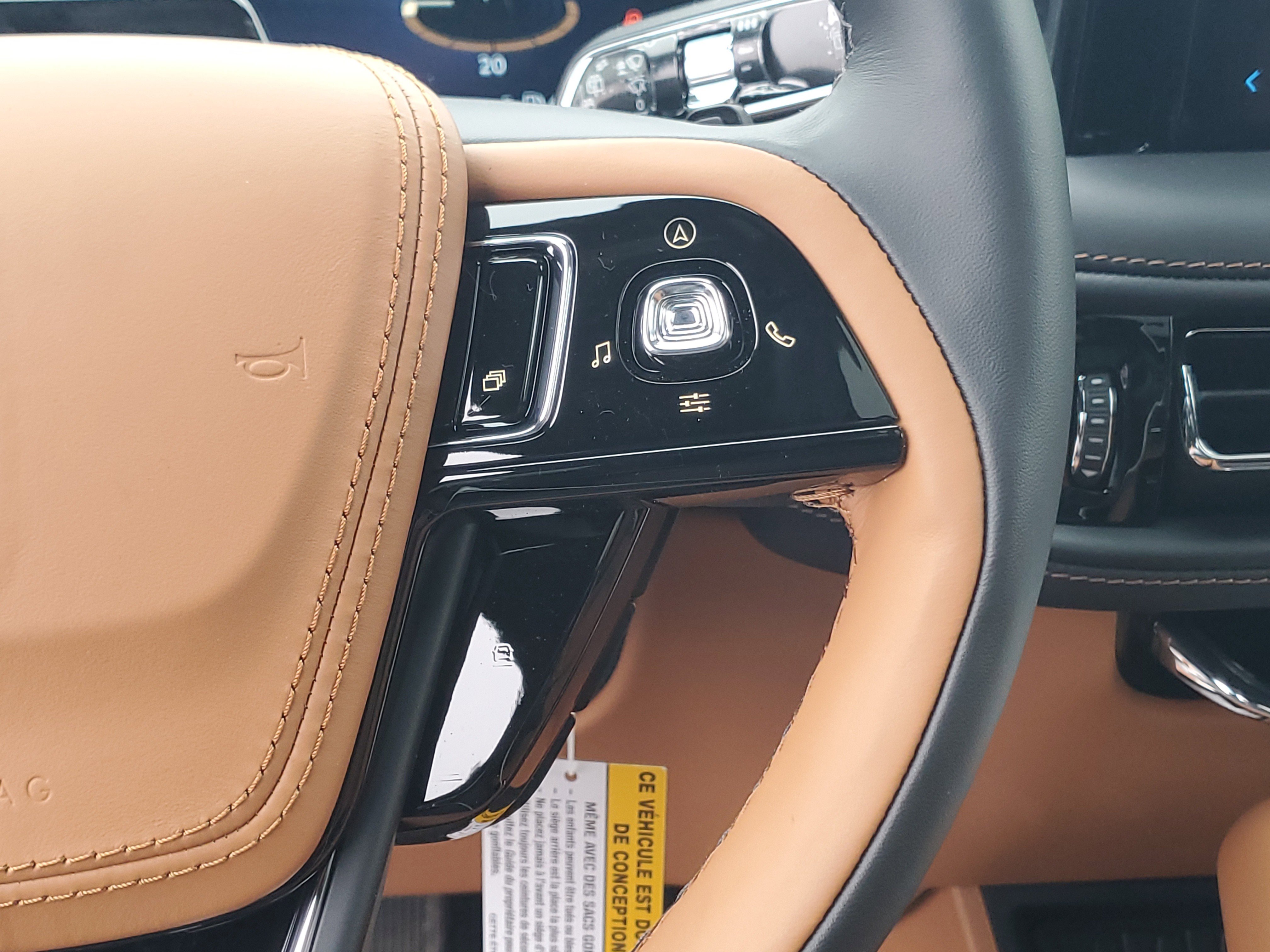 New 2026 Lincoln Aviator Black Label w/ Dynamic Handling Package image 17