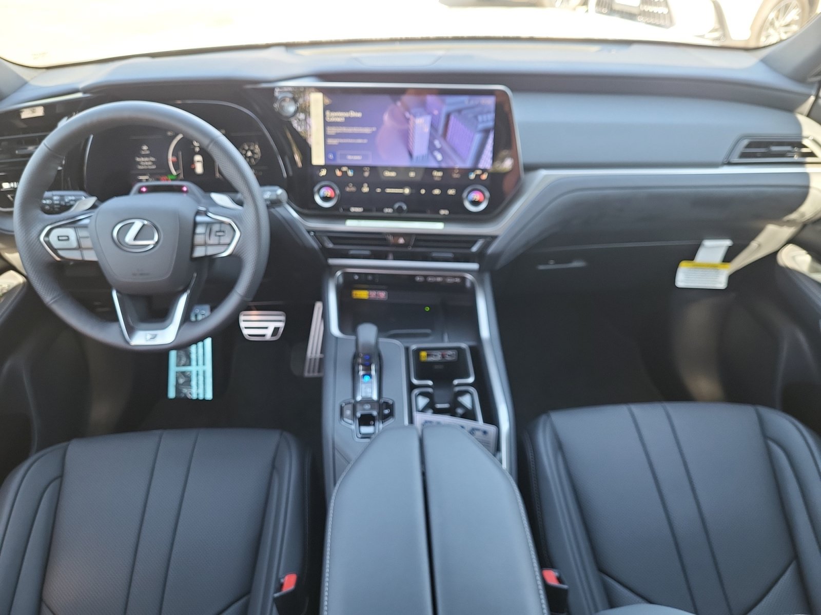 New 2026 Lexus TX 500h AWD image 19