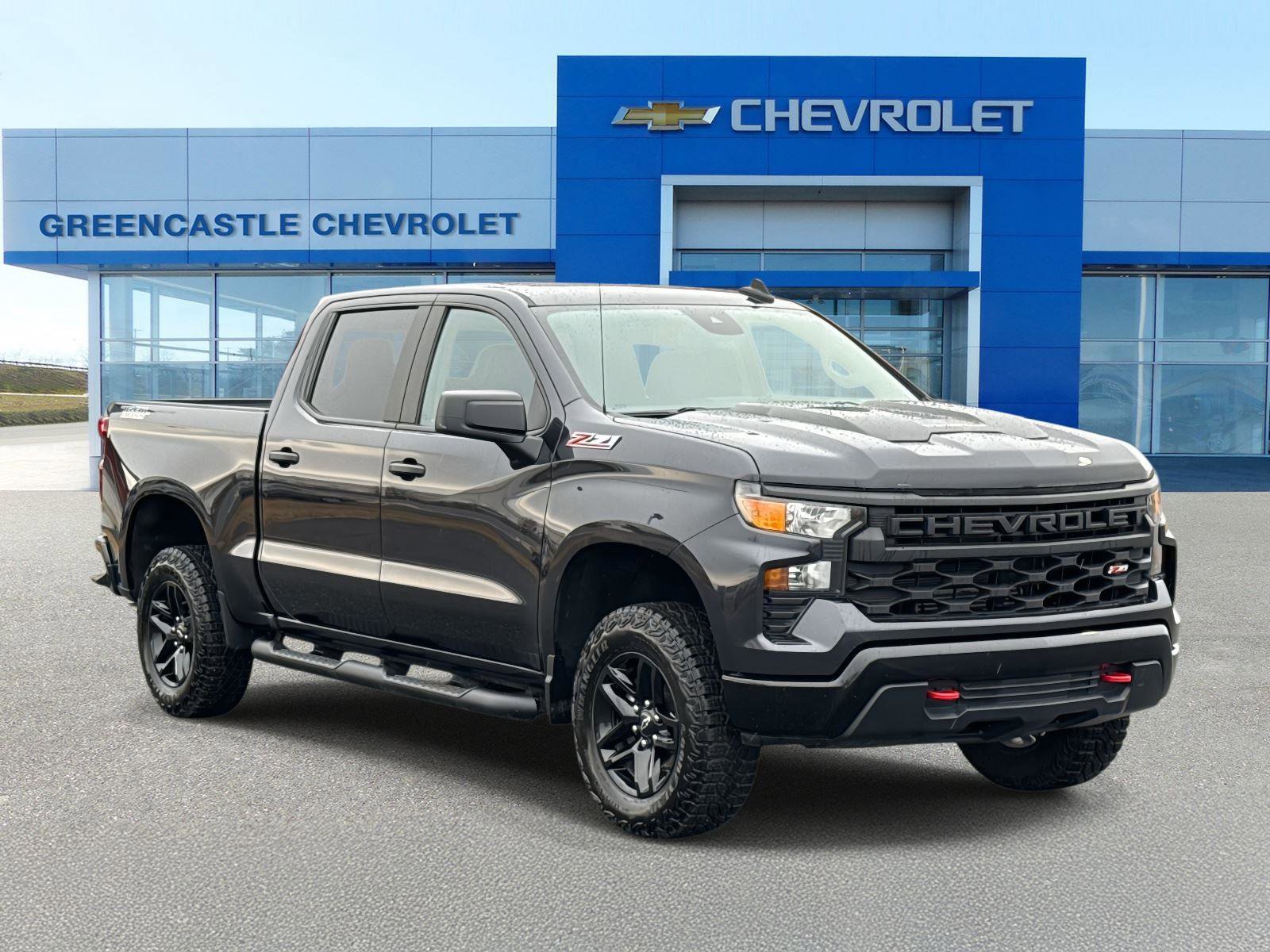 Used 2024 Chevrolet Silverado 1500 Custom Trail Boss image 1