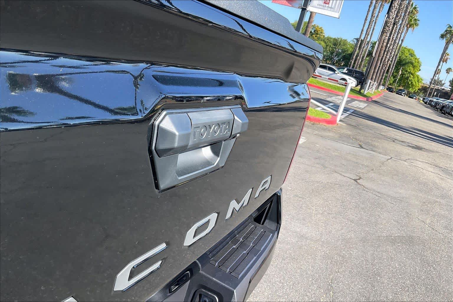 New 2026 Toyota Tacoma TRD Off-Road AWD/4WD image 15