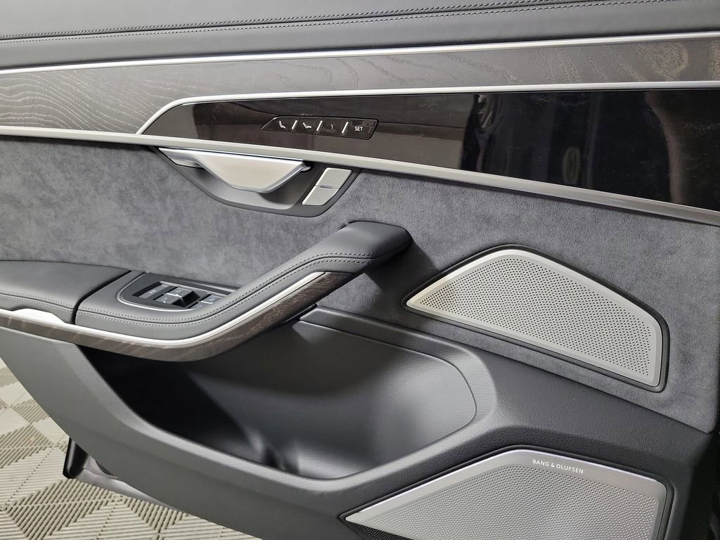 New 2026 Audi A8 L 3.0T AWD/4WD image 16