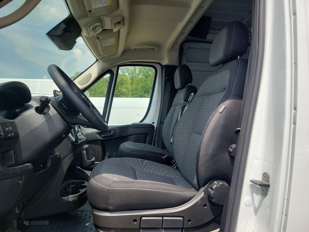 New 2024 RAM ProMaster 1500 w/ Premium Convenience Group FWD image 9