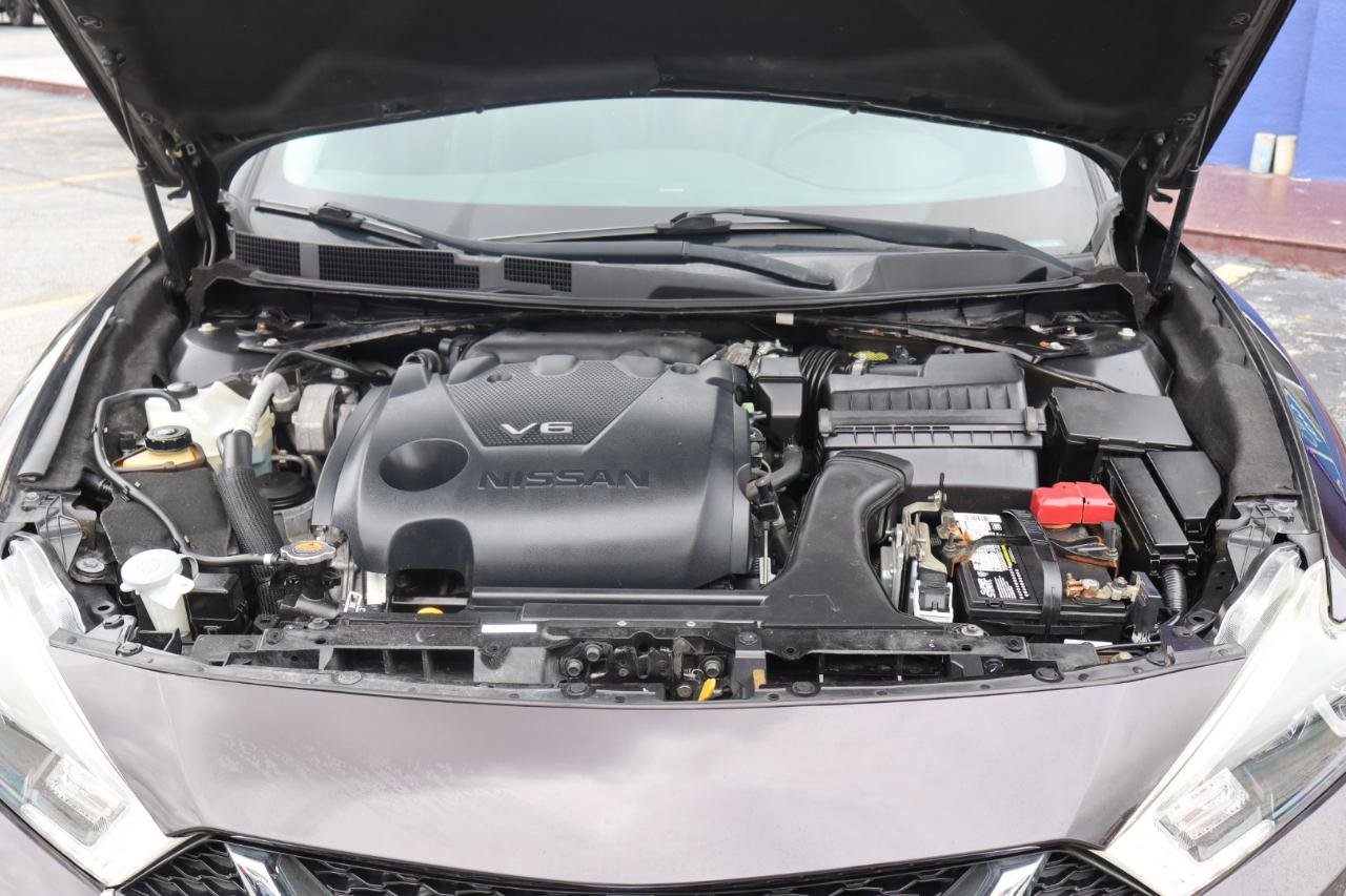 Used 2016 Nissan Maxima SR FWD image 33