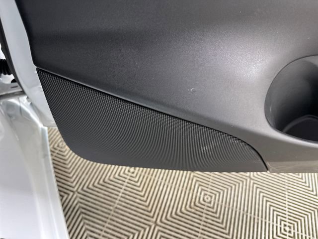 Used 2023 Tesla Model 3 Standard Range image 27