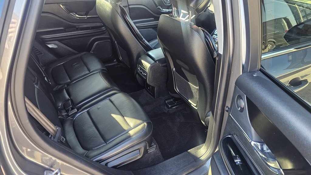 Used 2021 Lincoln Corsair Reserve w/ Elements Package image 8