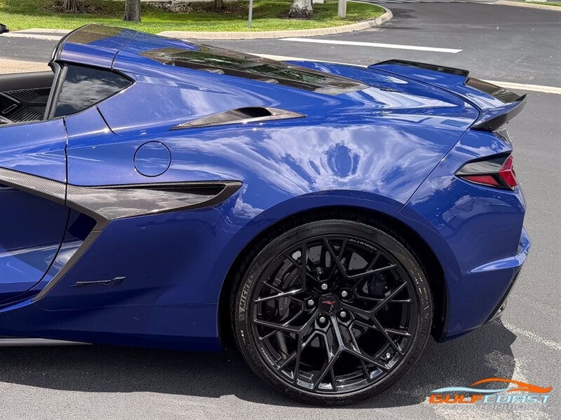 Used 2026 Chevrolet Corvette ZR1 w/ Stealth Interior Trim Package RWD image 45