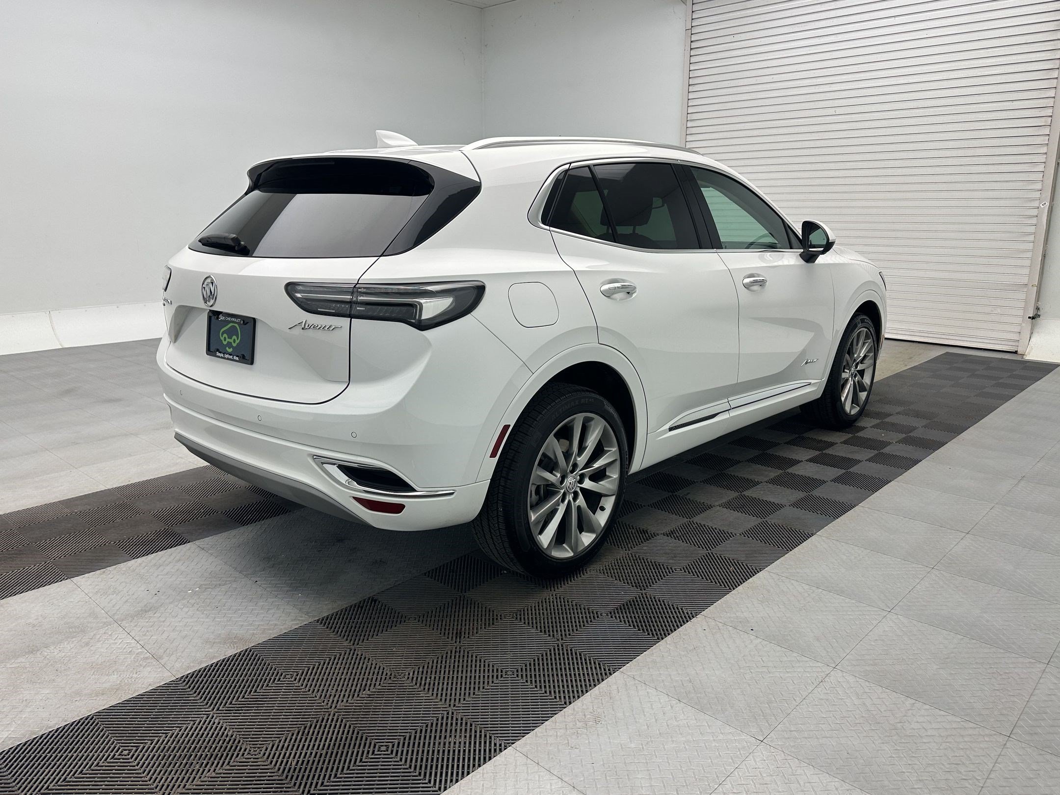 Certified 2022 Buick Envision Avenir w/ Safety Package AWD/4WD image 9