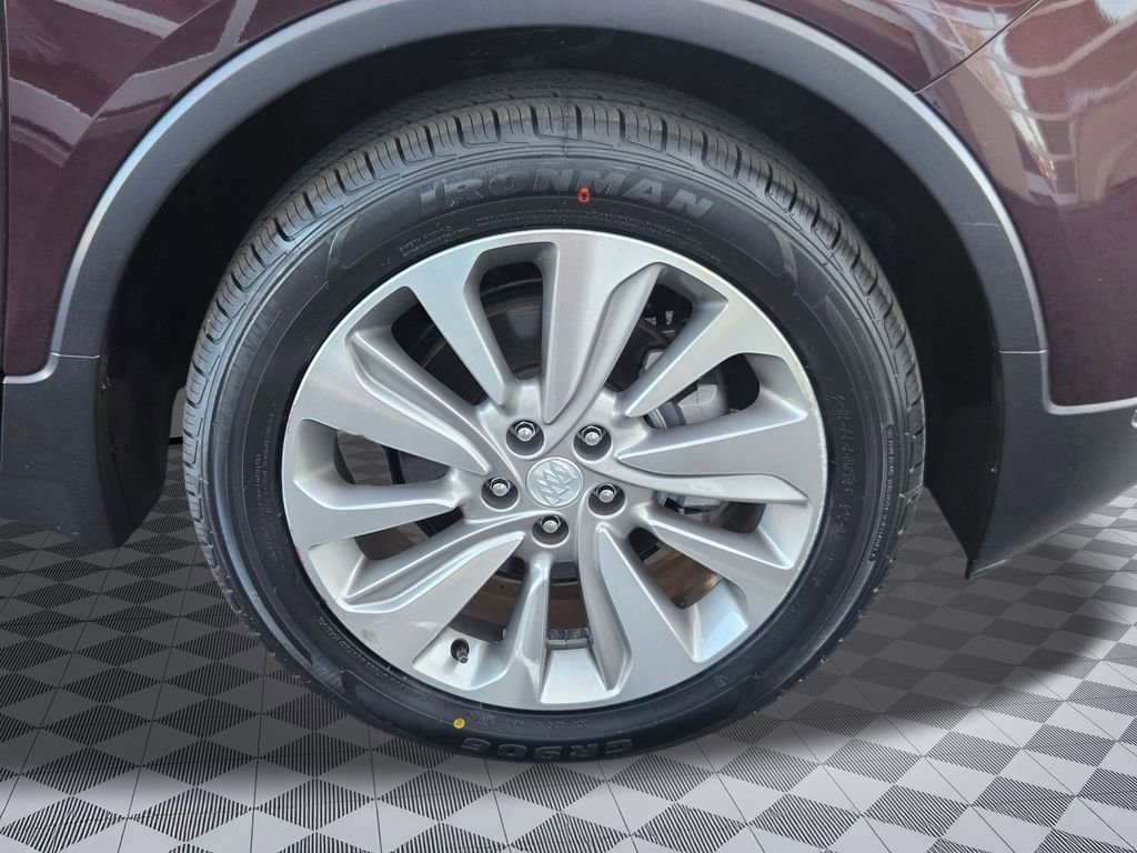 Used 2018 Buick Encore Preferred image 32