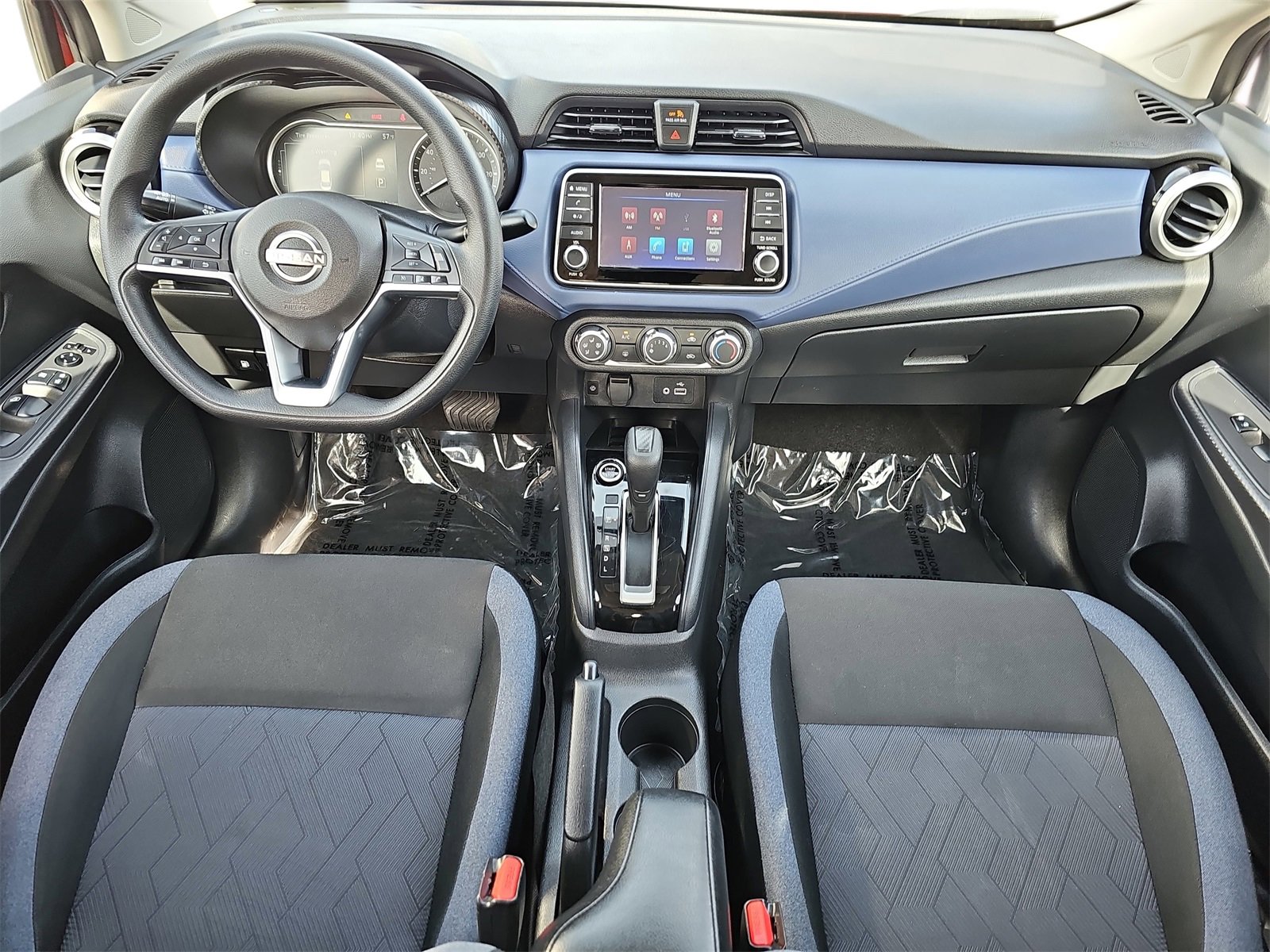 Used 2024 Nissan Versa SV image 9