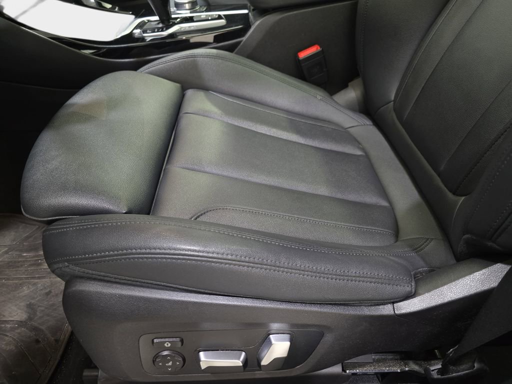Used 2021 BMW X3 xDrive30i w/ Convenience Package image 32