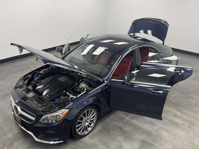 Used 2017 Mercedes-Benz CLS 550 4MATIC image 1