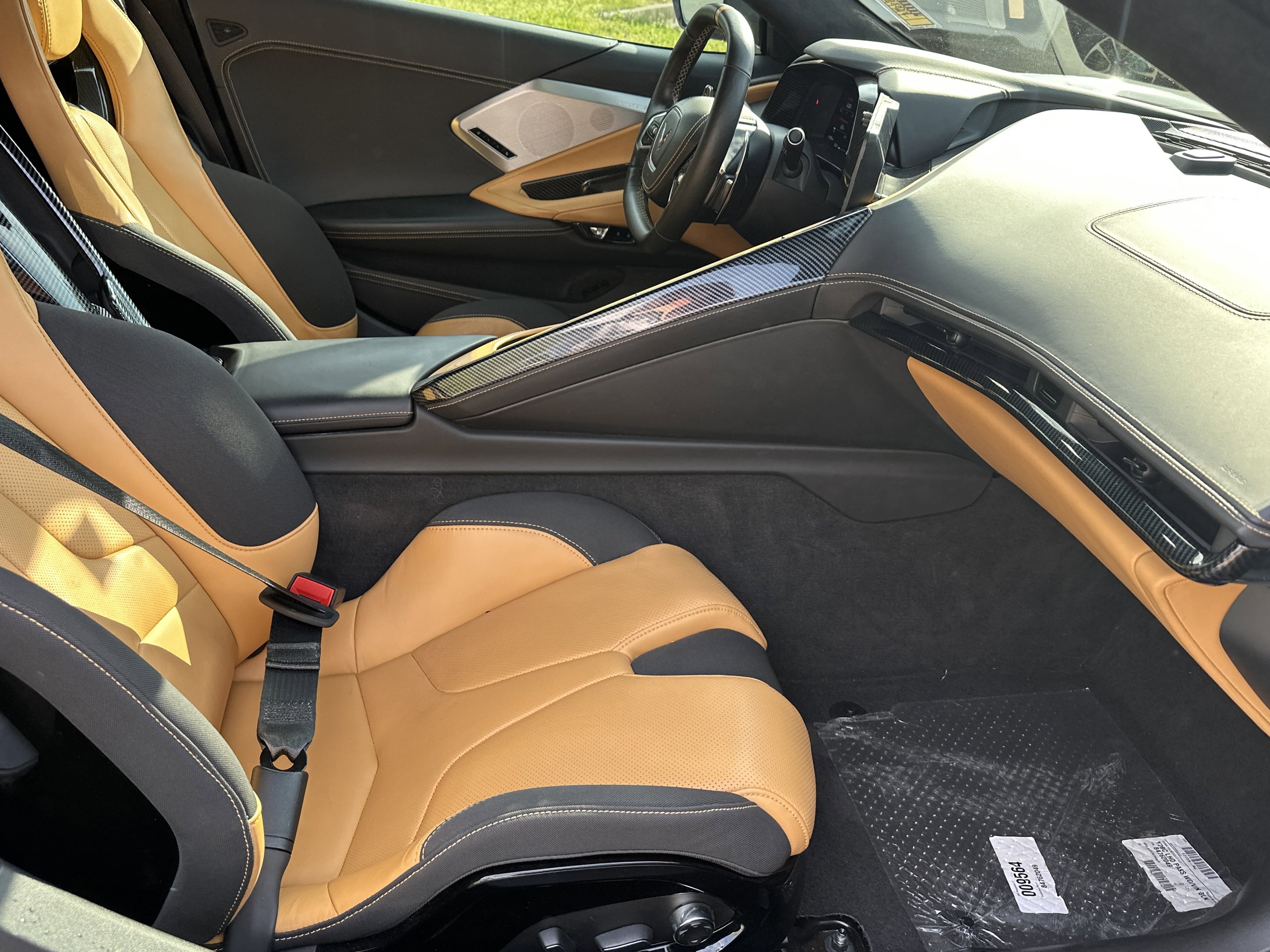 Used 2020 Chevrolet Corvette Stingray Premium Cpe w/ 3LT Preferred Equipment Group image 16