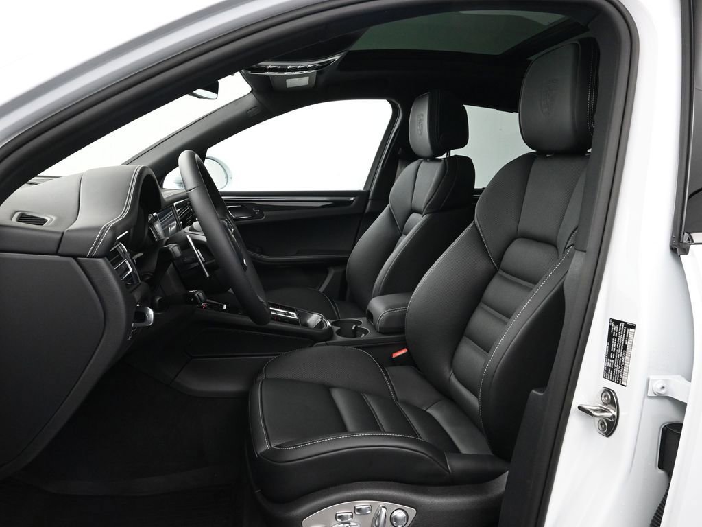 Used 2026 Porsche Macan S image 5