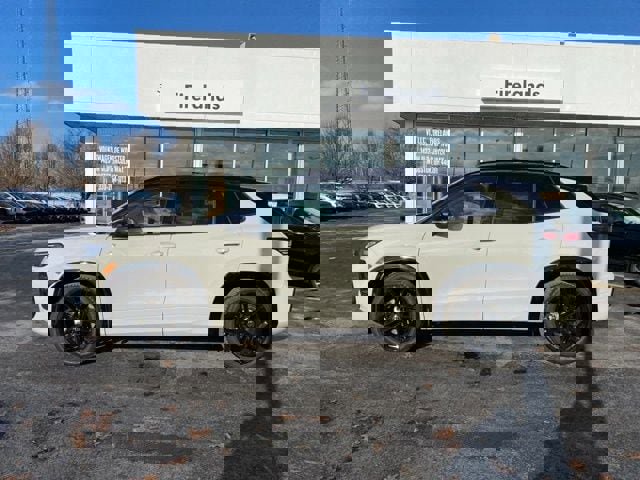 New 2026 Volkswagen Tiguan SE R-Line image 12