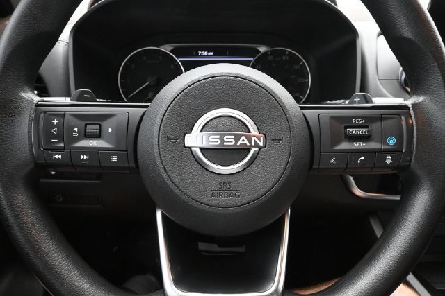 Used 2023 Nissan Rogue SV AWD/4WD image 36