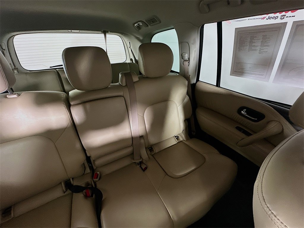 Used 2023 Nissan Armada SV image 14