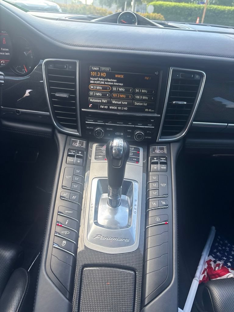Used 2015 Porsche Panamera AWD/4WD image 37