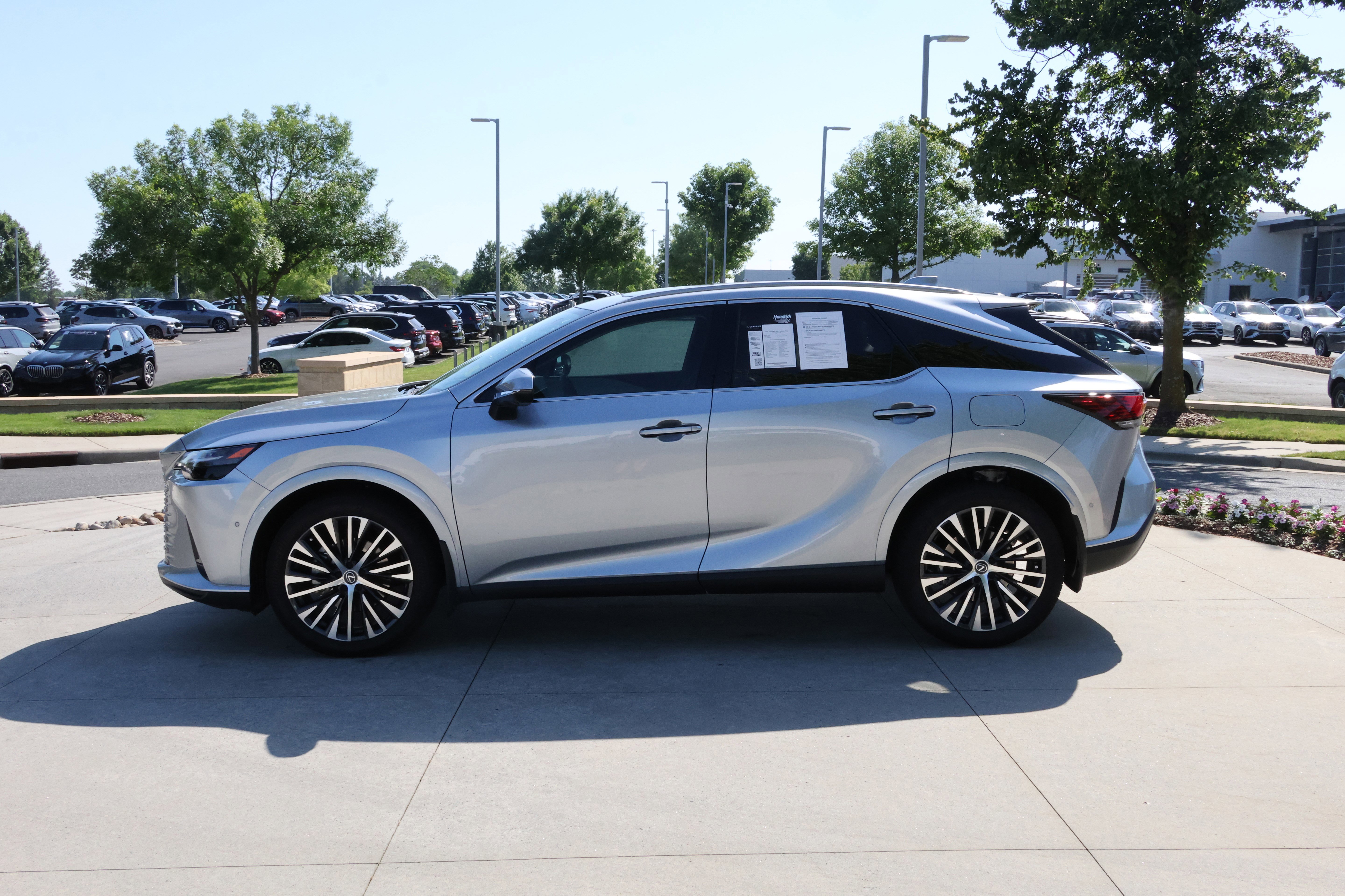 Used 2024 Lexus RX 350 w/ Convenience Package AWD/4WD image 6