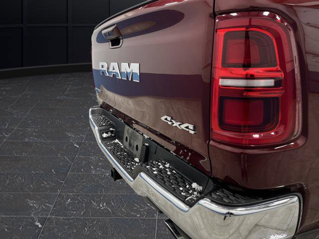 Certified 2025 RAM 1500 Limited image 36