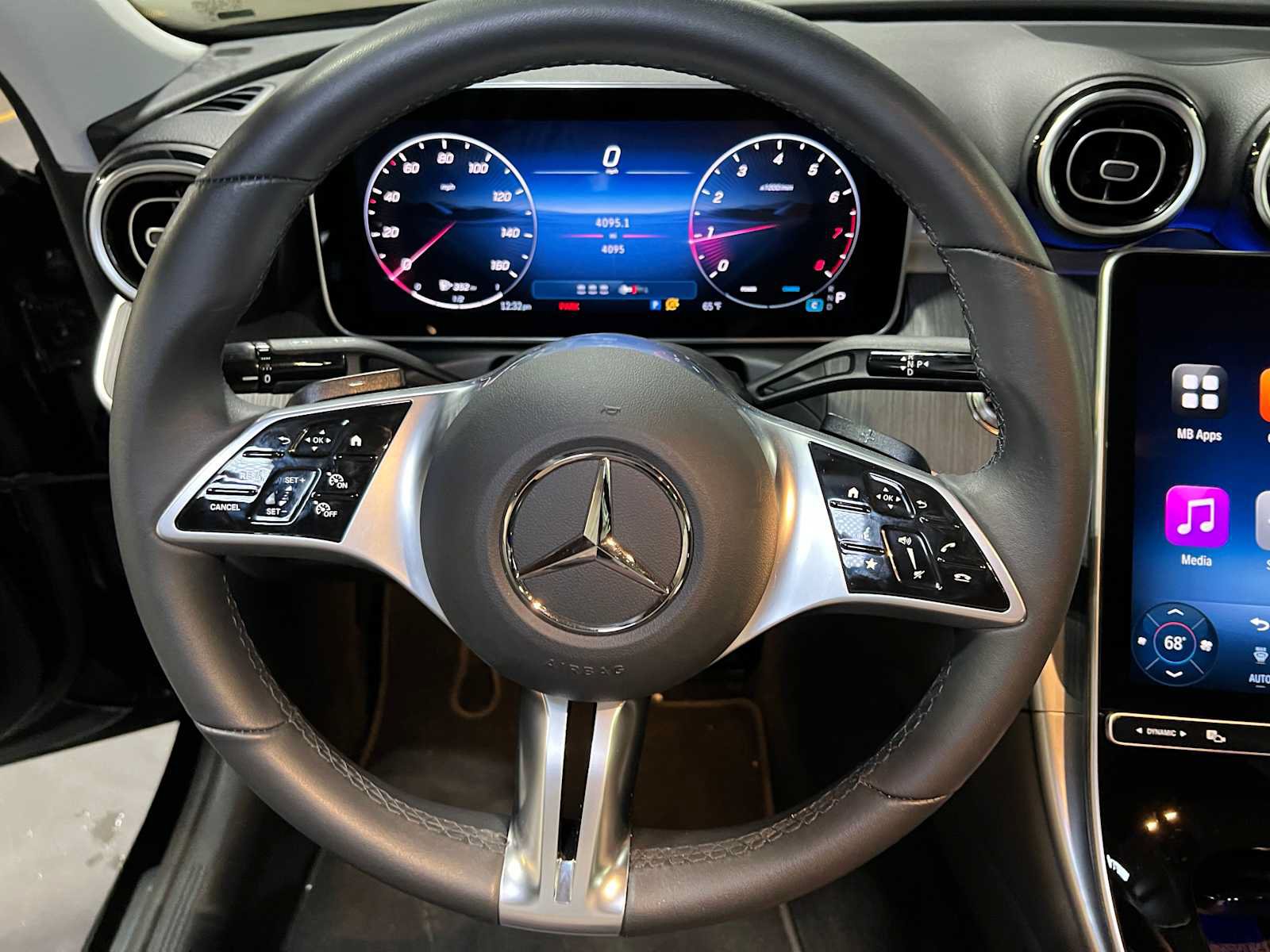 Used 2026 Mercedes-Benz C 300 4MATIC Sedan image 28